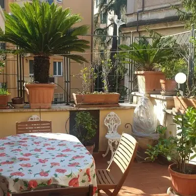 2MG: appartamento con terrazzo nel cuore di Roma!