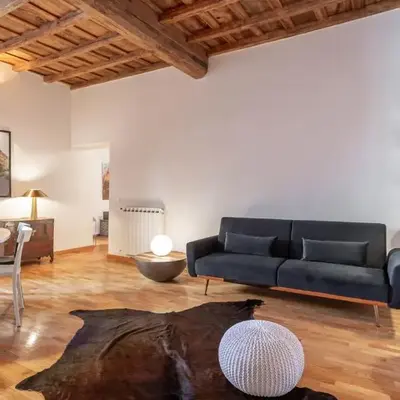 Eclectica Living by Navona Square