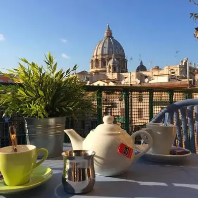 B&B Vatican Stories