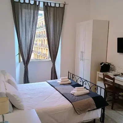 White King Rooms