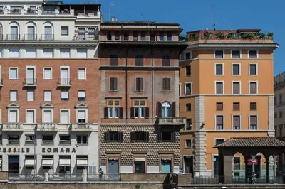 a group of buildings next to each other at Pantheon Caesar Relais in Rome