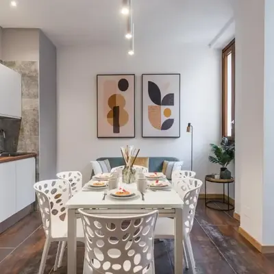 The Best Rent - Three-bedroom apartment near Piazza Barberini
