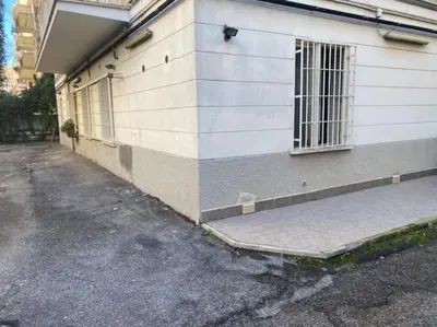 a building with a window on the side of it at Monteverde Suites in Rome