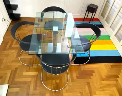 a room with a closet with a glass door at Vatican Modern Art apartment in Rome