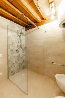 a bathroom with a shower and a sink at Appia Antica Country House giardino parcheggio Fermata bus in Rome