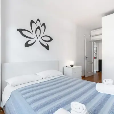 Portuense 107 - Bright Flat