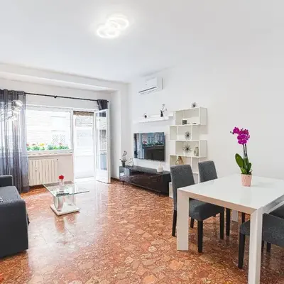 Domus Leo Roma
