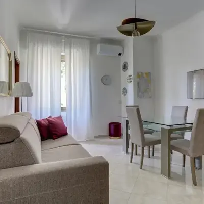 Vatican Apt Doria 64 - Home and More