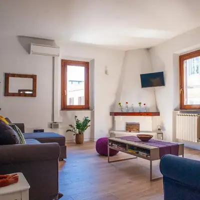 Casa Luce 66