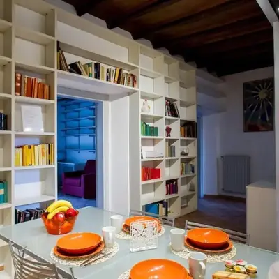 PANTHEON LARGE APARTMENT IN THE HEART OF ROME s