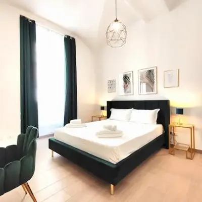 The Gold Apartment