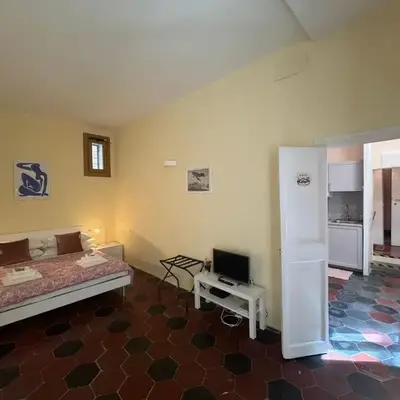 Le Due Torri in Rione Monti