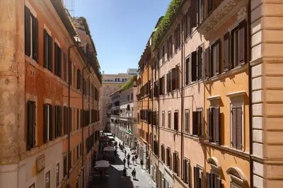 a view of an alley between two buildings at Daplace - Felicia Apartment in Rome