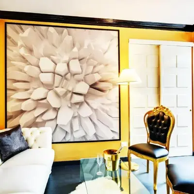 Spanish Steps Boutique Gold Apartment