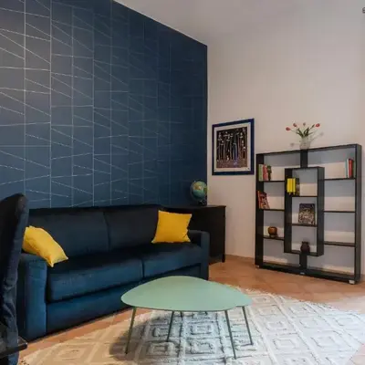 GuestHost - Lungotevere central and bright apartment