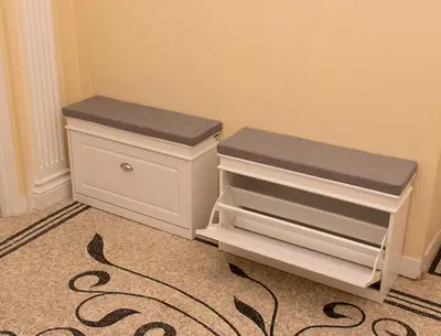 a corner of a room with two drawers at Moon Cove, Villa Borghese Prestige Hideaway Rome in Rome