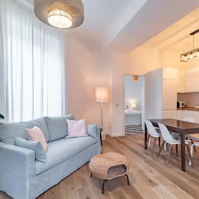 Domus Ana- Modern Elegance