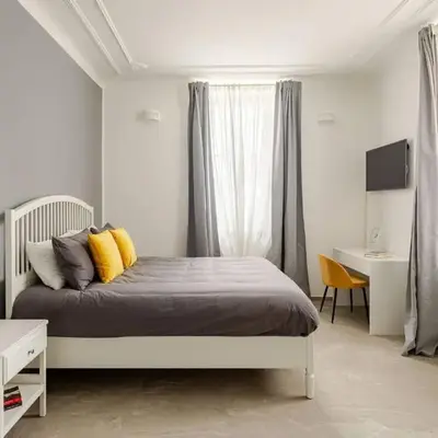 Design Apt Moderno Pzz del Popolo - Parking