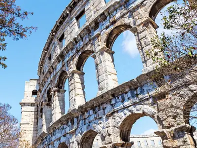 an image of the colosseum building at Apartment Il Nido by Interhome in Rome