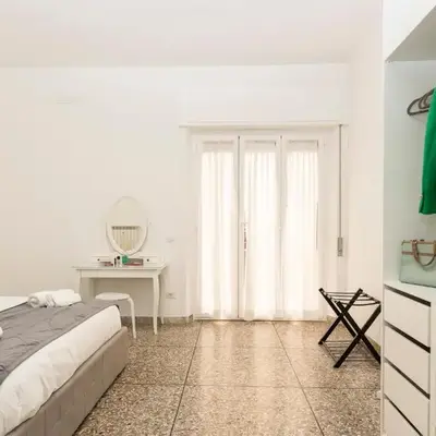 Central Modern Apartment - Trastevere & Vaticano
