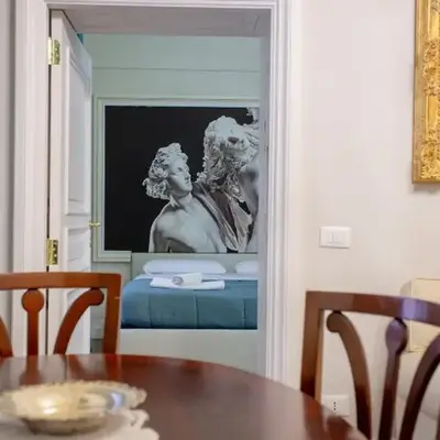 Spanish Steps Luxury Apartment