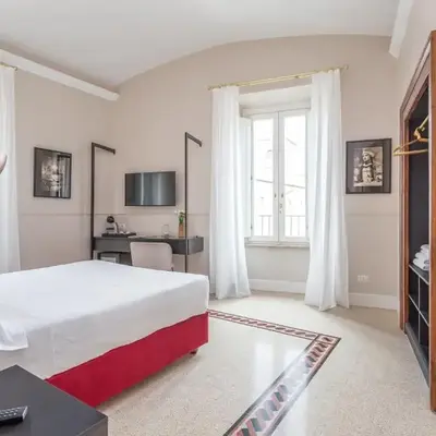 Daplace - White Rooms in Navona