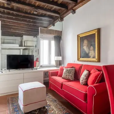Elegant Studio in the Center