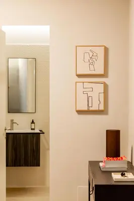 a bathroom with a sink and a mirror at Interno2 - Cozy flat near Vatican Museums in Rome