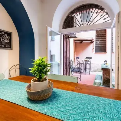 Number Five Apartment in Trastevere