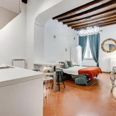 New Spanish Square - RomeDreamHome