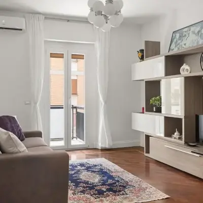 Betti Classic Home