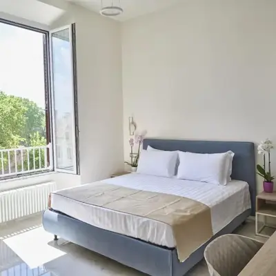 King Vittorio Guest House