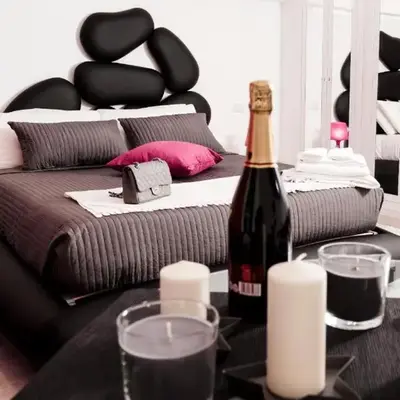 Two Chic Guesthouse