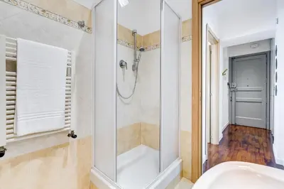 a bathroom with a shower and a sink at Appartamenti con vista Piazza Testaccio in Rome