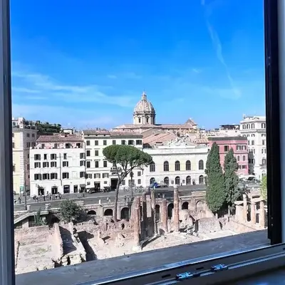 Superior Relais FCollection Temple View