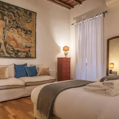 Unique opportunity to live in a Renaissance palace - AC/WI-FI