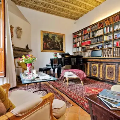 TreasureRome Daphne Terrace