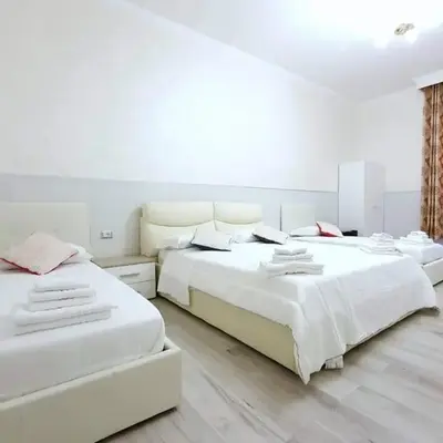 Oscar suite home