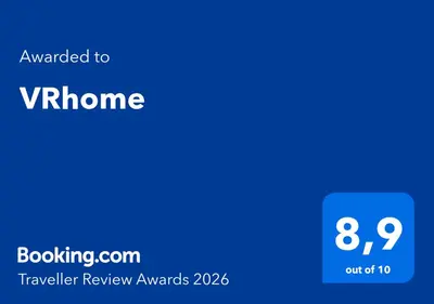 a blue screen with the text wanted to virlorne at VRhome in Rome